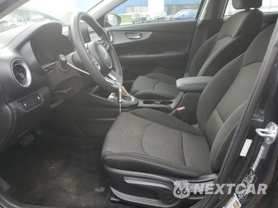 Zdjęcie 7 z 14 samochodu: 2023 KIA FORTE LX VIN:3KPF24AD9PE642876 - miniatura