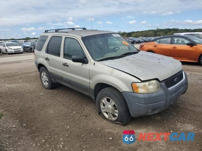 Czwarte zdjęcie samochodu z boku: 2004 FORD ESCAPE XLT VIN:1FMYU03184KA27318 - miniatura
