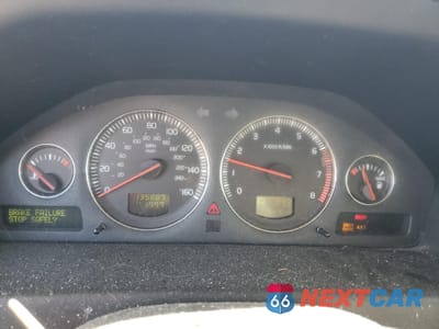 Zdjęcie 9 z 12 samochodu: 2004 VOLVO XC70 VIN:YV1SZ59HX41159008 - miniatura