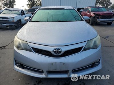 Piąte zdjęcie samochodu w środku: 2014 TOYOTA CAMRY L VIN:4T1BF1FK3EU403410 - miniatura