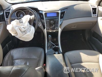 Zdjęcie 8 z 14 samochodu: 2011 HYUNDAI SONATA SE VIN:5NPEC4AC7BH186350 - miniatura