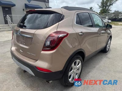 Trzecie zdjęcie samochodu z tyłu: 2019 BUICK ENCORE ESSENCE VIN:KL4CJCSM3KB734676 - miniatura