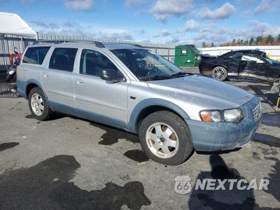 Czwarte zdjęcie samochodu z boku: 2004 VOLVO XC70 VIN:YV1SZ59H241131090 - miniatura