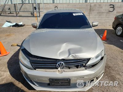 Piąte zdjęcie samochodu w środku: 2013 VOLKSWAGEN JETTA TDI VIN:3VWLL7AJ1DM228772 - miniatura