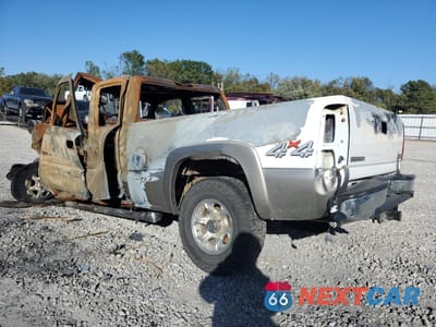 Drugie zdjęcie samochodu z przodu: 2001 GMC NEW SIERRA K1500 VIN:2GTEK19T311389189 - miniatura