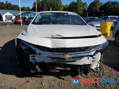 Piąte zdjęcie samochodu w środku: 2019 CHEVROLET MALIBU LS VIN:1G1ZB5ST2KF191547 - miniatura
