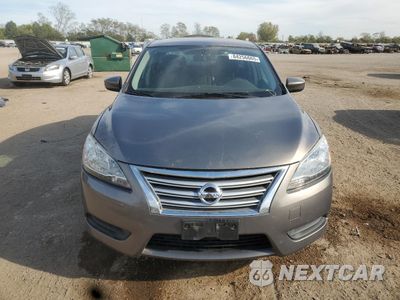 Piąte zdjęcie samochodu w środku: 2015 NISSAN SENTRA S VIN:3N1AB7AP5FL693777 - miniatura