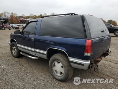 Drugie zdjęcie samochodu z przodu: 1997 CHEVROLET TAHOE K1500 VIN:3GNEK18R9VG117174 - miniatura