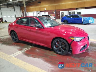 Czwarte zdjęcie samochodu z boku: 2020 ALFA ROMEO GIULIA TI VIN:ZARFANBN7L7631987 - miniatura