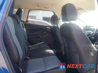 Zdjęcie 11 z 12 samochodu: 2017 FORD ESCAPE SE VIN:1FMCU9GD2HUD50101 - miniatura