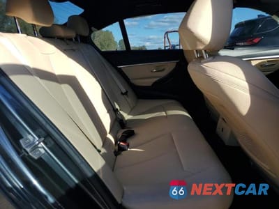 Zdjęcie 10 z 13 samochodu: 2017 BMW 330 XI VIN:WBA8D9G57HNU59681 - miniatura