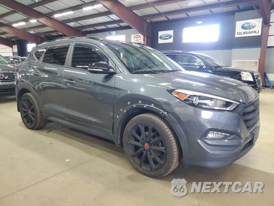 Czwarte zdjęcie samochodu z boku: 2017 HYUNDAI TUCSON LIMITED VIN:KM8J3CA23HU499342 - miniatura