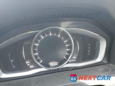 Zdjęcie 9 z 12 samochodu: 2018 VOLVO V60 T5 WAGON DYNAMIC VIN:YV140MELXJ2389290 - miniatura