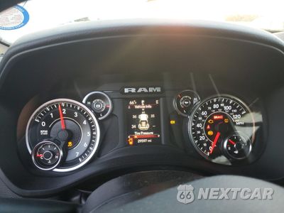 Zdjęcie 9 z 15 samochodu: 2022 RAM 1500 BIG HORN/LONE STAR VIN:1C6RRFFG7NN340896 - miniatura