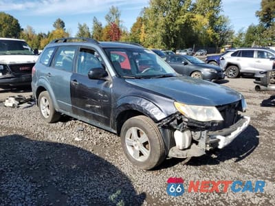 Czwarte zdjęcie samochodu z boku: 2011 SUBARU FORESTER 2.5X VIN:JF2SHABC5BH739580 - miniatura
