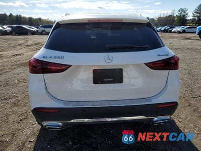 Zdjęcie 6 z 12 samochodu: 2025 MERCEDES-BENZ GLA 250 4MATIC VIN:W1N4N4HB6SJ637660 - miniatura