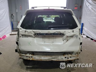 Zdjęcie 6 z 13 samochodu: 2017 SUBARU FORESTER 2.5I PREMIUM VIN:JF2SJAEC5HH454323 - miniatura