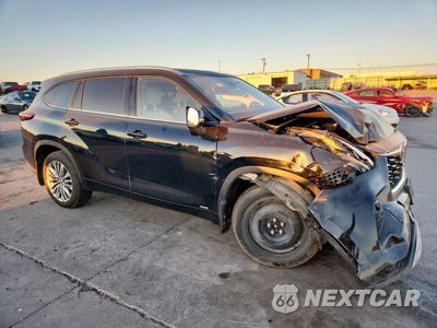 Czwarte zdjęcie samochodu z boku: 2024 TOYOTA HIGHLANDER HYBRID LIMITED VIN:5TDEBRCH2RS640467 - miniatura