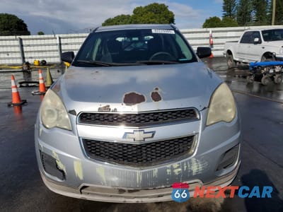 Piąte zdjęcie samochodu w środku: 2014 CHEVROLET EQUINOX LS VIN:1GNALAEK5EZ119684 - miniatura