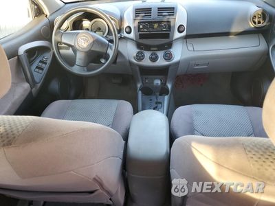 Zdjęcie 8 z 13 samochodu: 2007 TOYOTA RAV4 VIN:JTMBD35V375096934 - miniatura