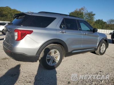 Trzecie zdjęcie samochodu z tyłu: 2020 FORD EXPLORER XLT VIN:1FMSK7DH8LGA91456 - miniatura