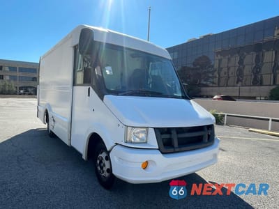 2013 ISUZU NPR JALB4T177D7W01668 - główne zdjęcie licytacji z USA - miniatura