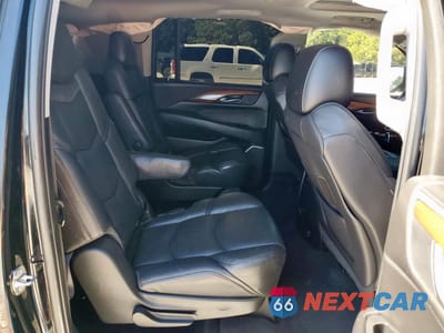 Zdjęcie 11 z 15 samochodu: 2018 CADILLAC ESCALADE ESV LUXURY VIN:1GYS4HKJ4JR163503 - miniatura