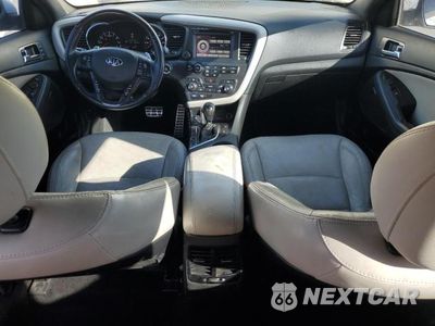 Zdjęcie 8 z 12 samochodu: 2013 KIA OPTIMA SX VIN:5XXGR4A65DG200925 - miniatura