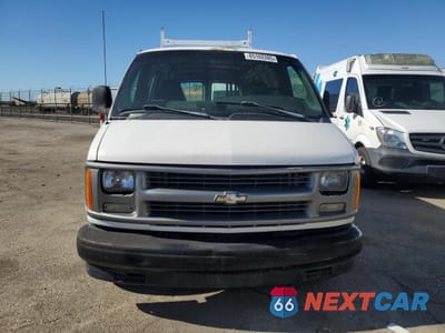 Piąte zdjęcie samochodu w środku: 2002 CHEVROLET EXPRESS G2500 VIN:1GCFG25M921125671 - miniatura