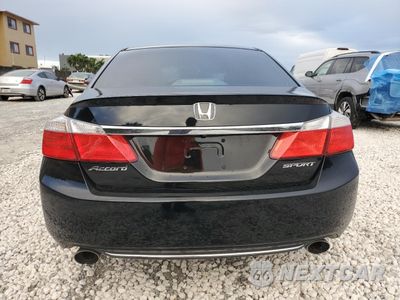 Zdjęcie 6 z 15 samochodu: 2015 HONDA ACCORD SPORT VIN:1HGCR2F50FA034218 - miniatura