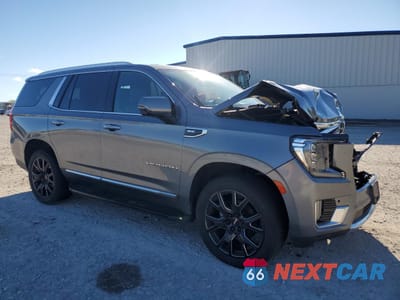 Czwarte zdjęcie samochodu z boku: 2021 GMC YUKON SLT VIN:1GKS2BKD7MR139627 - miniatura