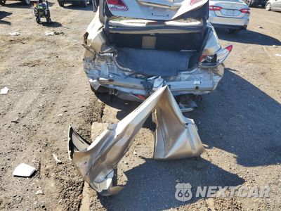 Zdjęcie 12 z 13 samochodu: 2005 LEXUS ES 330 VIN:JTHBA30G955116679 - miniatura
