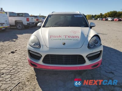 Piąte zdjęcie samochodu w środku: 2011 PORSCHE CAYENNE TURBO VIN:WP1AC2A27BLA86480 - miniatura