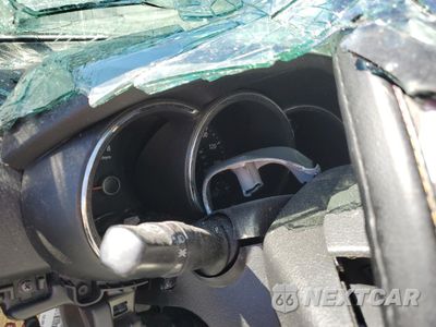Zdjęcie 9 z 12 samochodu: 2011 KIA SORENTO BASE VIN:5XYKTDA26BG047330 - miniatura