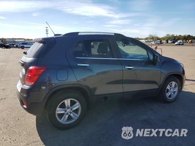 Trzecie zdjęcie samochodu z tyłu: 2018 CHEVROLET TRAX 1LT VIN:KL7CJLSB2JB679556 - miniatura