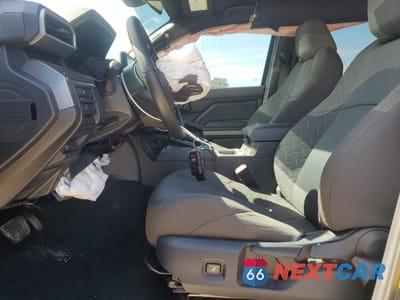Zdjęcie 7 z 13 samochodu: 2025 TOYOTA TACOMA DOUBLE CAB VIN:3TMKB5FN1SM035262 - miniatura