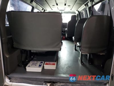 Zdjęcie 10 z 13 samochodu: 2012 FORD ECONOLINE E250 VAN VIN:1FTNE2EW9CDB09036 - miniatura