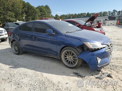 Czwarte zdjęcie samochodu z boku: 2020 HYUNDAI ELANTRA SE VIN:5NPD74LF2LH513200 - miniatura