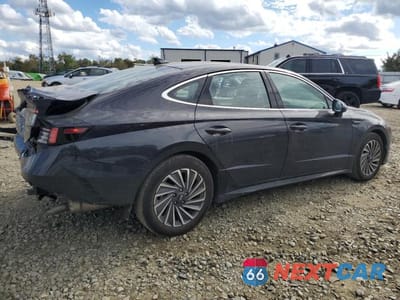 Trzecie zdjęcie samochodu z tyłu: 2025 HYUNDAI SONATA HYBRID VIN:KMHL34JJ2SA103870 - miniatura
