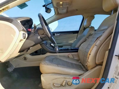Zdjęcie 7 z 12 samochodu: 2013 FORD FUSION VIN:3FA6P0HR2DR330176 - miniatura