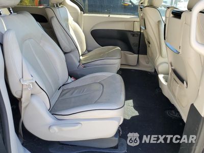 Zdjęcie 11 z 13 samochodu: 2018 CHRYSLER PACIFICA HYBRID LIMITED VIN:2C4RC1N79JR358487 - miniatura
