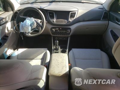 Zdjęcie 8 z 14 samochodu: 2018 HYUNDAI TUCSON SEL VIN:KM8J3CA47JU701509 - miniatura