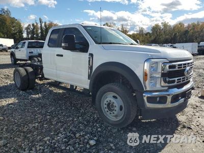Czwarte zdjęcie samochodu z boku: 2024 FORD F450 XL CHASSIS 7.3L GAS VIN:1FD0X4HN7REE01527 - miniatura