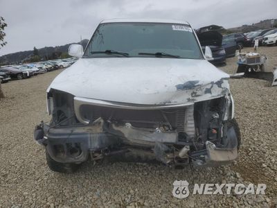 Piąte zdjęcie samochodu w środku: 2006 GMC SIERRA K2500 HEAVY DUTY VIN:1GTHK23D46F151940 - miniatura