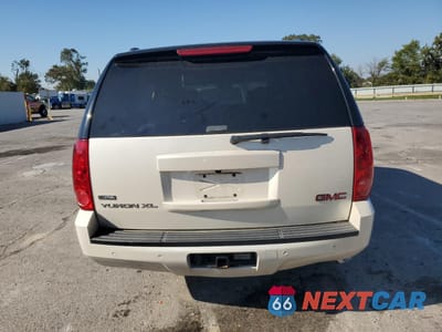 Zdjęcie 6 z 15 samochodu: 2008 GMC YUKON XL K1500 VIN:1GKFK16358R255511 - miniatura