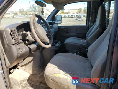 Zdjęcie 7 z 13 samochodu: 2003 CHEVROLET EXPRESS G3500 VIN:1GCHG35U931136105 - miniatura
