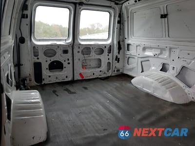 Zdjęcie 10 z 14 samochodu: 2010 FORD E250 DELIVERY VAN VIN:1FTNE2EW8ADB03113 - miniatura