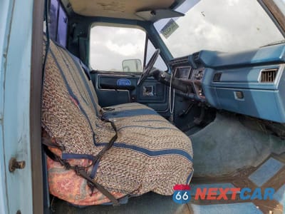 Zdjęcie 10 z 12 samochodu: 1982 FORD F150 VIN:1FTDF15F9CPA68862 - miniatura