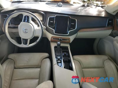 Zdjęcie 8 z 13 samochodu: 2017 VOLVO XC90 T6 VIN:YV4A22PL1H1181493 - miniatura
