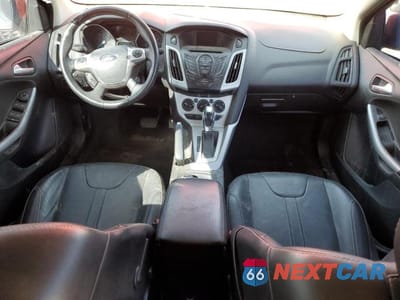 Zdjęcie 8 z 11 samochodu: 2014 FORD FOCUS SE VIN:1FADP3K23EL296804 - miniatura